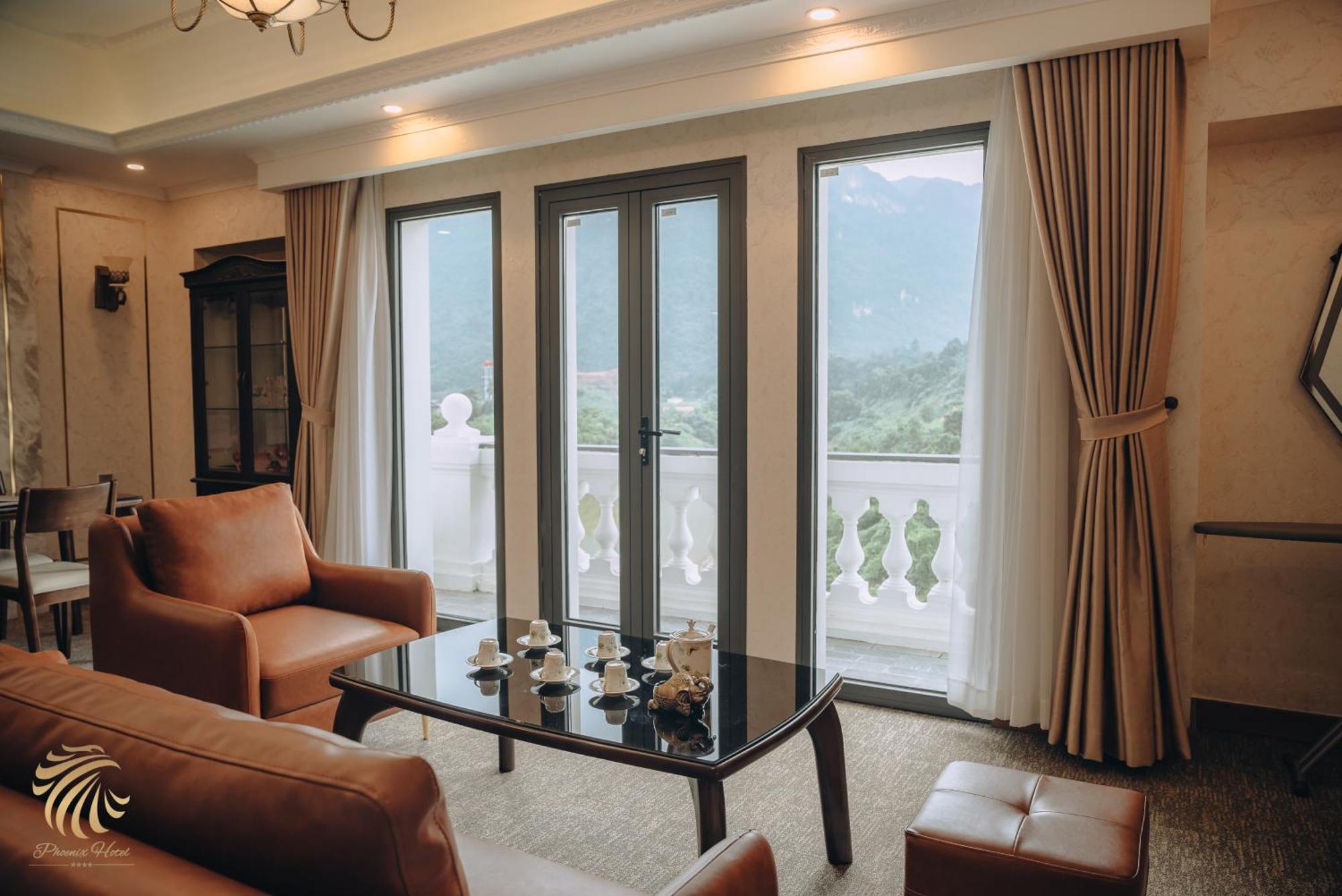 Phoenix Hotel Ха Жианг Екстериор снимка