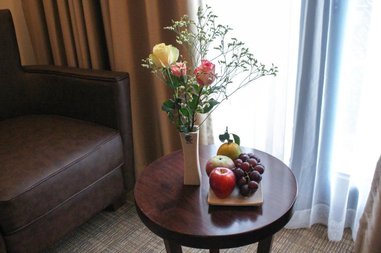 Phoenix Hotel Ха Жианг Екстериор снимка
